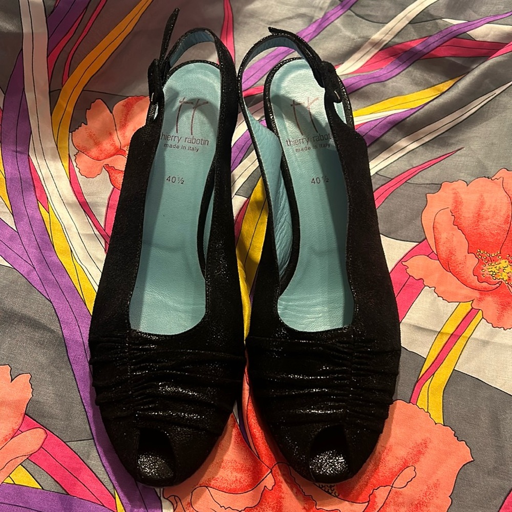 Thierry Rabotin Black Leather Peep Toe Heels Women’s Size 40